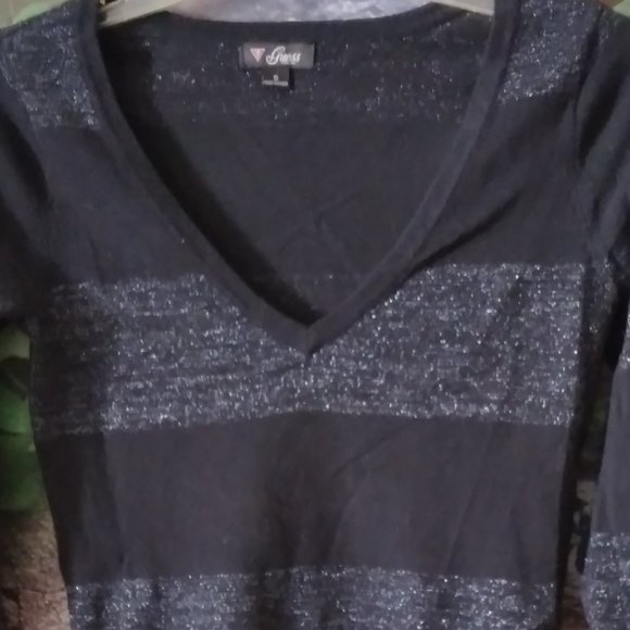 V Neck Metallic Tunic Sweater - Picture 2 of 4